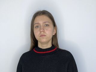 shower web cam MiriamWhitener