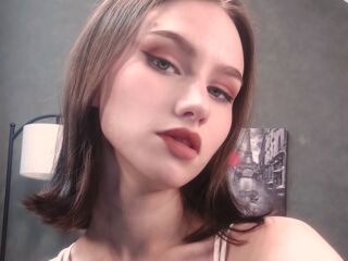 naked webcamgirl MolllyRouge