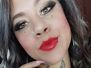 naked girl with webcam MonicaMiranda