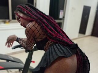 shower live cam NayaVella