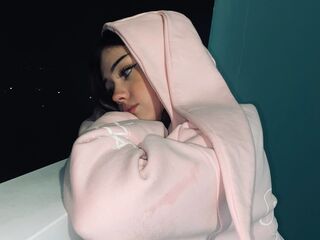 camgirl showing tits NellieMurdaugh