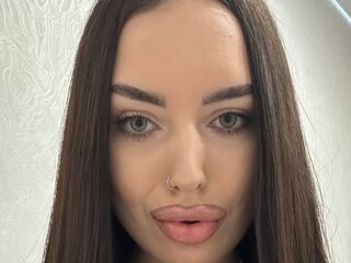 hot cam girl masturbating with dildo NeryRockhill