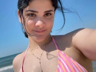 girl NicoleaEve