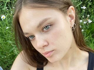 fingering camslut NoeliaMeara