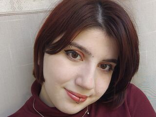 naked girl with webcam fingering pussy OrianaSecret