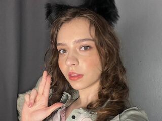 girl topless chat PhilomenaCaudle