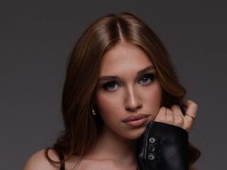 cam girl video chat RanaeEtherington