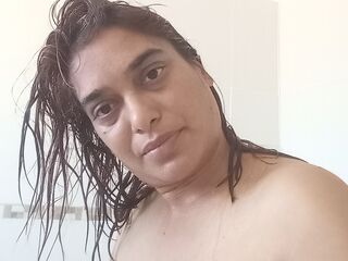 naked girl with webcam RashmiReddy