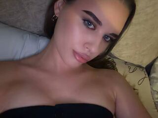 adult cam live RhiannonJumper
