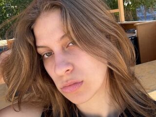 bedroom web cam RhiannonLinko