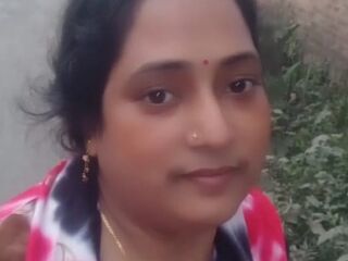 free video chat room RiyaSen