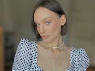 naked girl with webcam fingering RozeEyez