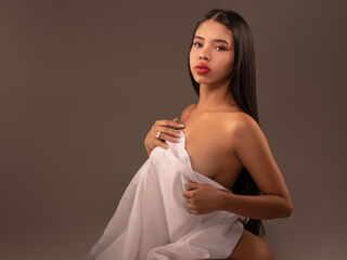 topless webcamgirl SandyMorga