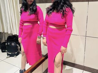 livesex picture SanyaGoyal