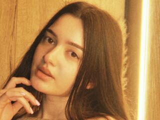 sexy webcam girl SavannahHoward