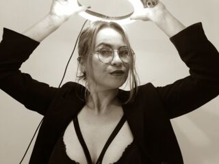beautiful girl webcam ScarletHanistom