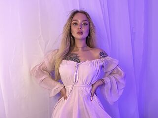 camslut spreading pussy StellaRai