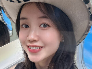 live webcam performer SunnyXu