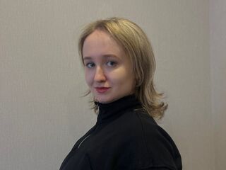 webcamstripper SuzannKernes