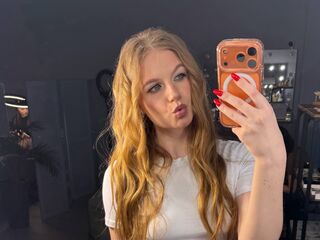 hot girl cam TainaSaffo