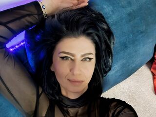 girl shaving pussy Taisa