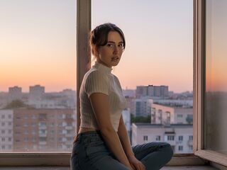 naughty cam girl fingering shaved pussy TeresaGolias