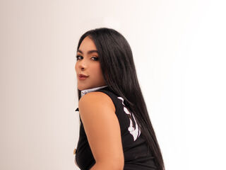 fingering camslut ThaliiaDuran