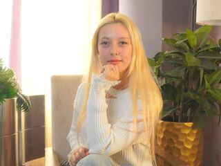 girl showing pussy UdeleEdmands