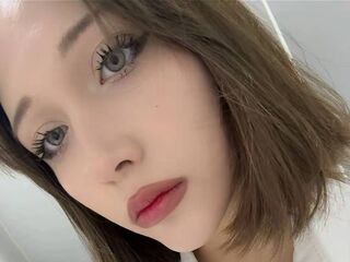 nude camgirl picture VanBobic