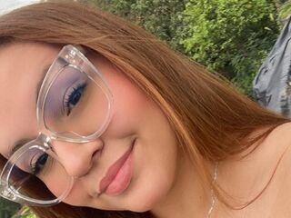 hot naked cam girl VannesaAlvernia