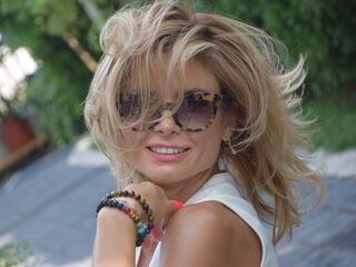 free sex cam VictoriaSonia