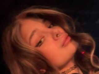 fingering camgirl video ViolaKerelina