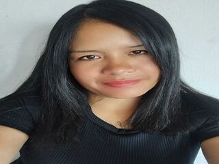 naked cam girl VivianAshford
