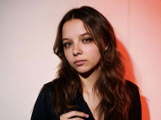 beautiful girl WandaDenmon