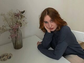 camgirl playing with sextoy WiloneClemon