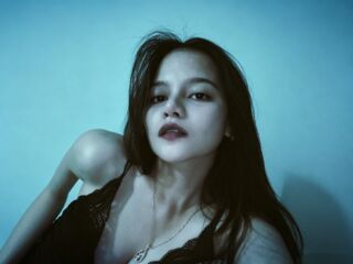 topless girl XiaoPingYang