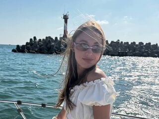 hot cam girl fingering YaekoBrowers