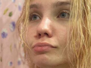 camgirl sex photo YallyGreen