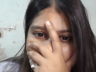 dirty web cam ZubiaKhan